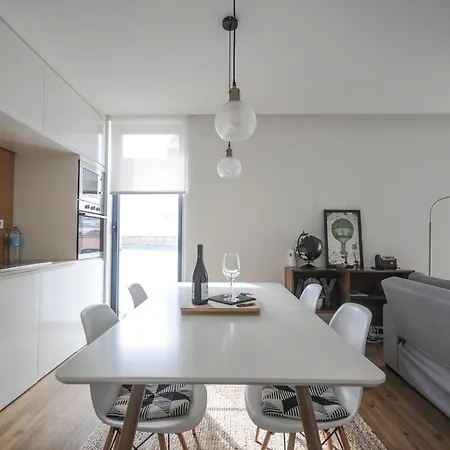 Aljube Residences Ii - Novo Centro Pdl 公寓 蓬塔德尔加达