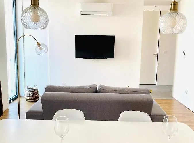 Aljube Residences Ii - Novo Centro Pdl *