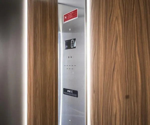 Aljube Residences Ii - Novo Centro Pdl Apartment